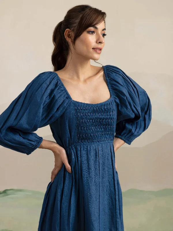 Midi dresses with bow accents for a sweet and charming look Borage Heritage Midi Dress Midi dresses with bow accents for a sweet and charming look Borage Heritage Midi Dress