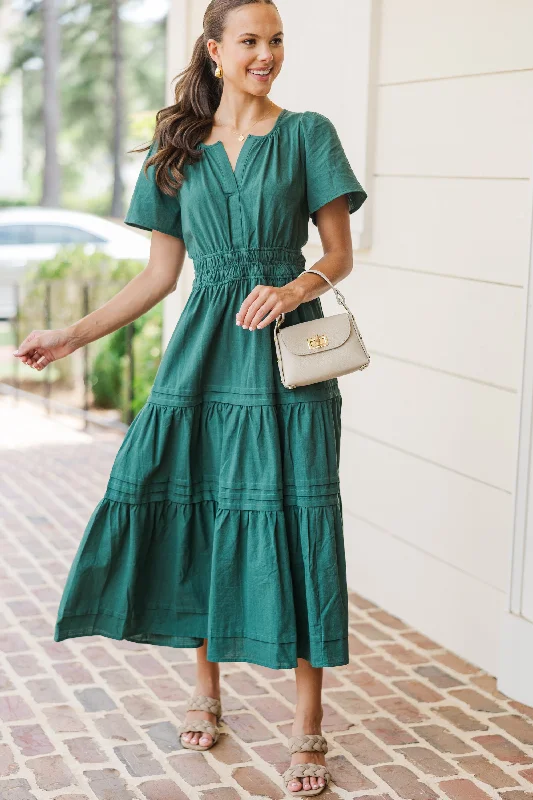 Midi dresses with ruched bodices for a feminine and fitted feel It's In The Air Emerald Green Tiered Midi Dress Midi dresses with ruched bodices for a feminine and fitted feel It's In The Air Emerald Green Tiered Midi Dress