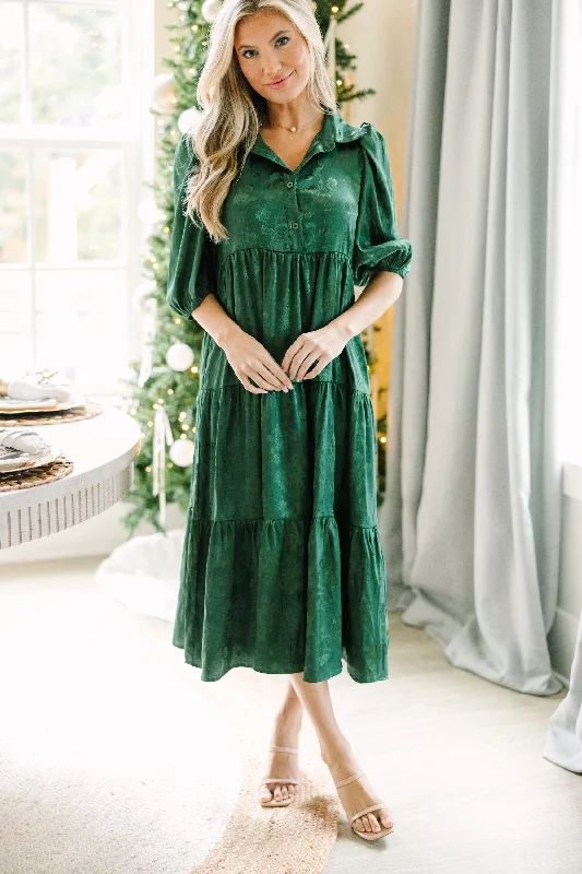 Midi dresses with pleated bodices for a classic and tailored look All The Love Emerald Green Floral Satin Midi Dress Midi dresses with pleated bodices for a classic and tailored look All The Love Emerald Green Floral Satin Midi Dress