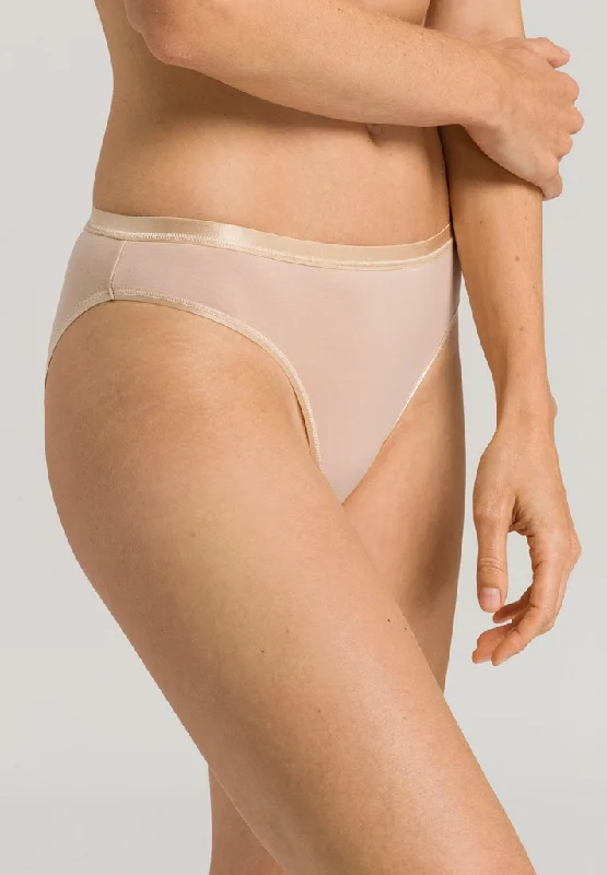 stretch - fabric women briefs for yoga and exerciseCotton Sensation Mini Briefs