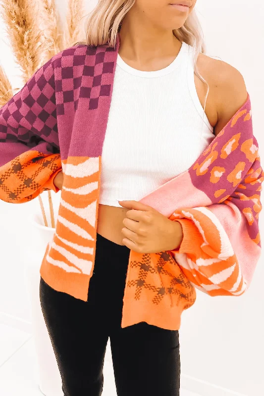 boyfriend style women cardigan for a relaxed fitRomy Cardigan Multi