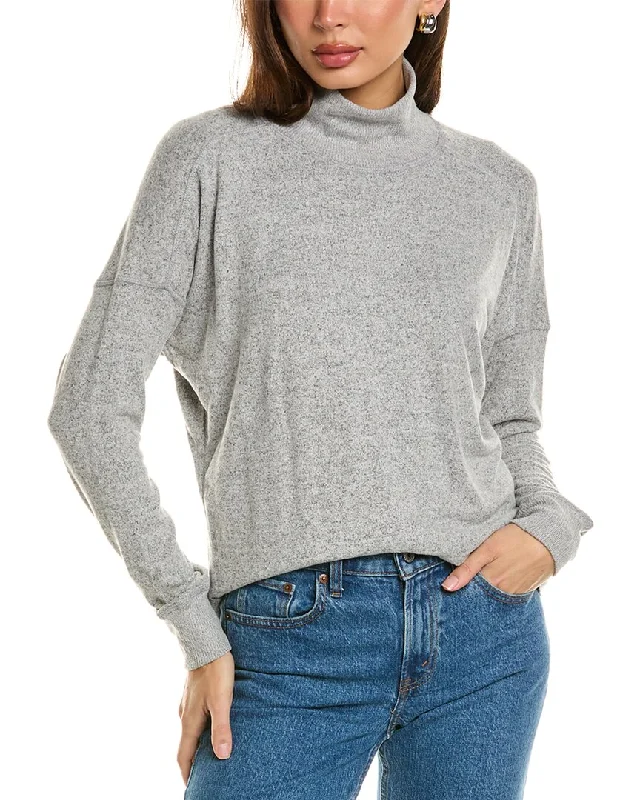 Plus Size Women's Turtleneck Sweater Dresses with Side SlitsCELESTINE SEI Turtleneck Sweater Plus Size Women's Turtleneck Sweater Dresses with Side SlitsCELESTINE SEI Turtleneck Sweater