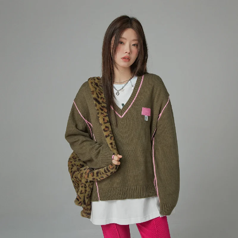 Plus Size Women's Embroidered Sweaters in Ethnic StylesDeep V-Neck Knit Sweater