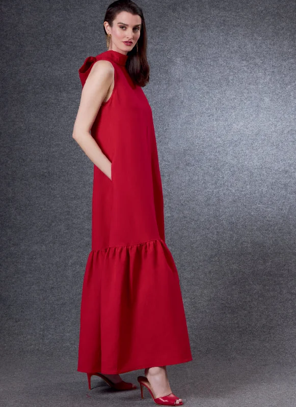 Plus Size Women's Turtleneck Sweater Dresses with Side SlitsVogue Dress V1802