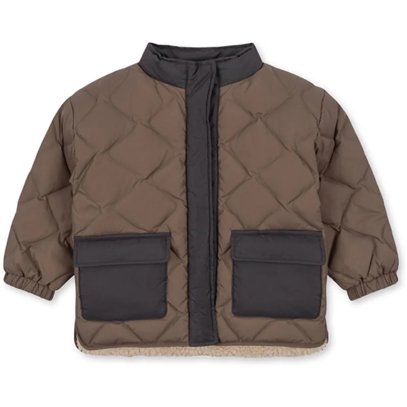 Women's windbreaker jackets with adjustable hoods for windy daysKonges Sløjd Walnut Pace Jacket Women's windbreaker jackets with adjustable hoods for windy daysKonges Sløjd Walnut Pace Jacket