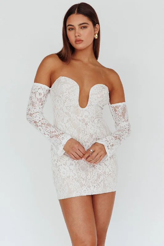 Nouveau U-Neckline Mini Dress Lace White