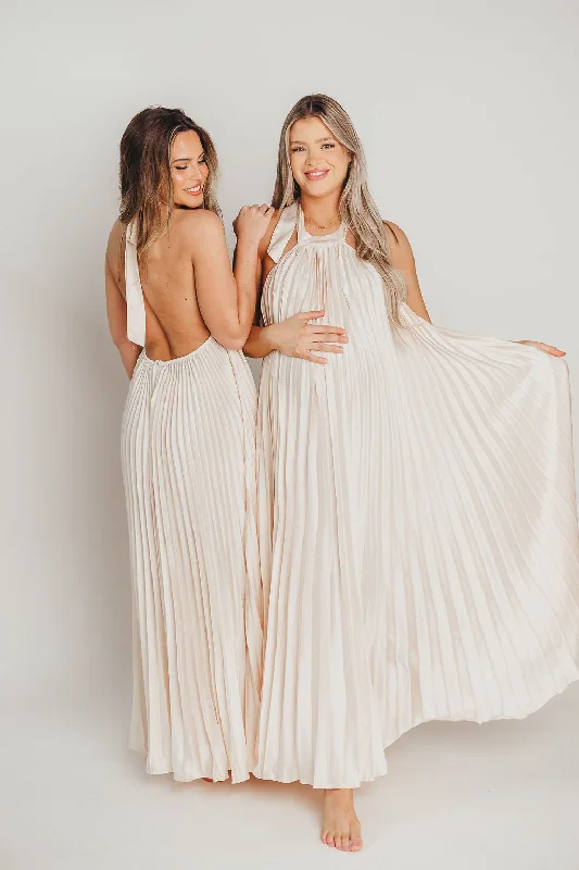 Sheath Women Dress with a Tailored Fit for a Professional LookMaren Pleated Halter Maxi Dress in Cream - Bump Friendly