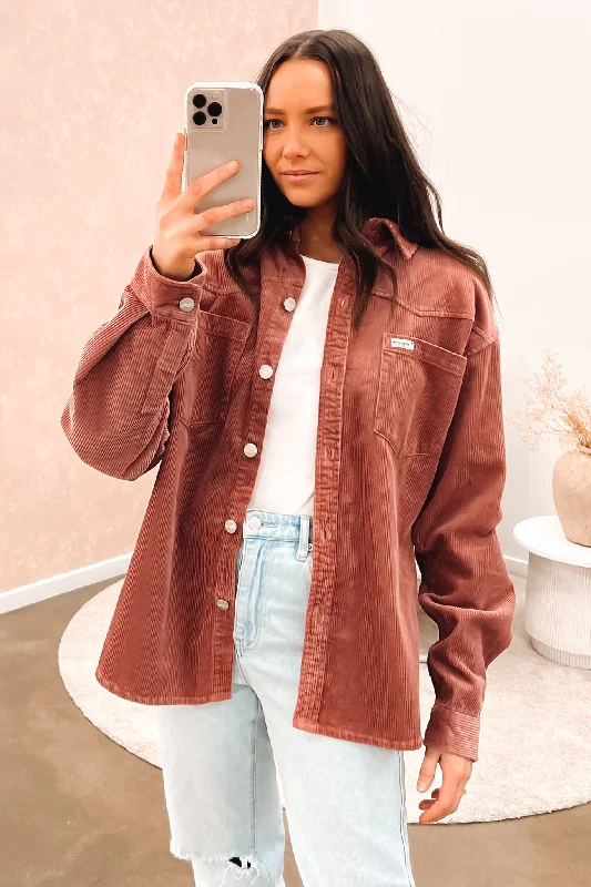 Women's denim jackets with distressed details for a casual and edgy lookStrokes Shacket Pink Clay Women's denim jackets with distressed details for a casual and edgy lookStrokes Shacket Pink Clay