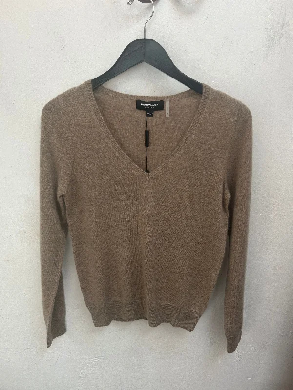 Women's long - length wool blend jackets for a warm and stylish winter lookTaupe Organic Cashmere Jumper Women's long - length wool blend jackets for a warm and stylish winter lookTaupe Organic Cashmere Jumper