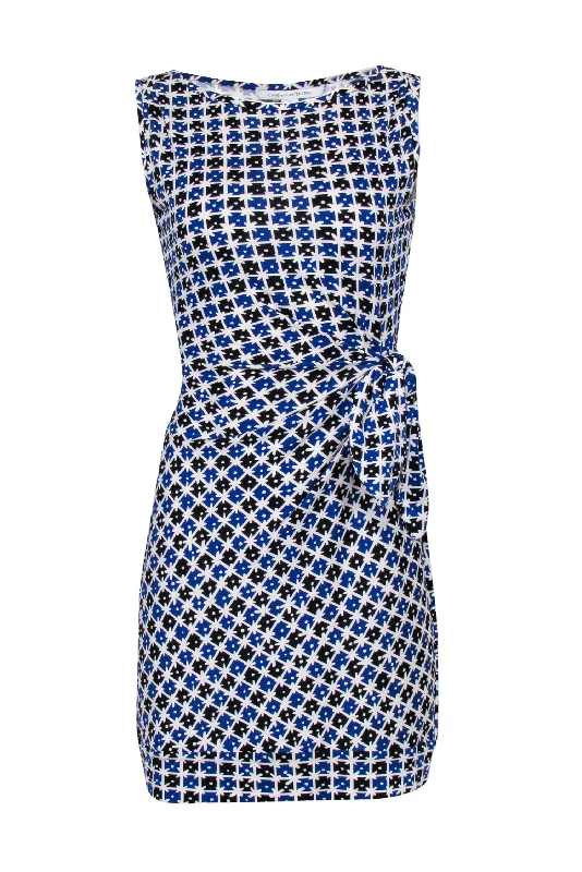 Little Black Women Dress with Sequins for a Glamorous Night Out Little Black Women Dress with Sequins for a Glamorous Night Out Diane von Furstenberg - Blue, Black, & White Print Sleeveless Mini Dress Sz 2 Little Black Women Dress with Sequins for a Glamorous Night Out Little Black Women Dress with Sequins for a Glamorous Night Out Diane von Furstenberg - Blue, Black, & White Print Sleeveless Mini Dress Sz 2