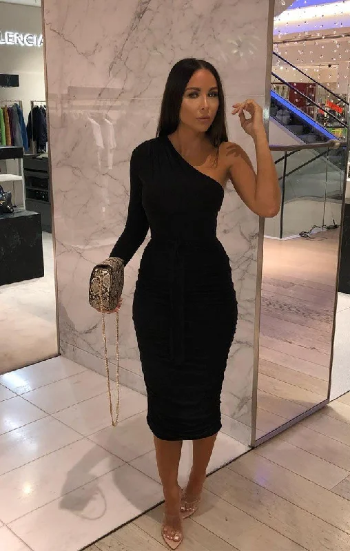 Midi dresses with one - shoulder designs for a modern and asymmetric styleBlack One Shoulder Ruched Slinky Midi Dress - Savannah Midi dresses with one - shoulder designs for a modern and asymmetric styleBlack One Shoulder Ruched Slinky Midi Dress - Savannah