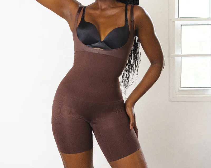 Shapers for brides to achieve a perfect silhouette on their wedding dayHalf Body Shaper Shapers for brides to achieve a perfect silhouette on their wedding dayHalf Body Shaper