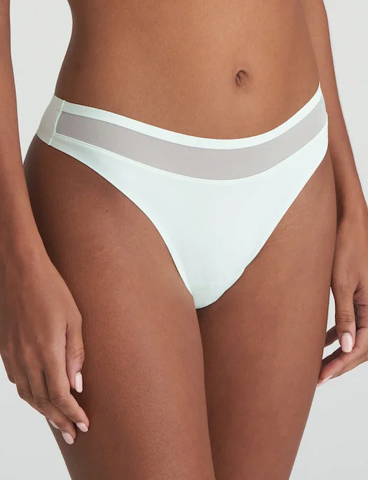 Shapers with a body - mapping design for targeted shapingMarie Jo L'Aventure Louie Thong Shapers with a body - mapping design for targeted shapingMarie Jo L'Aventure Louie Thong