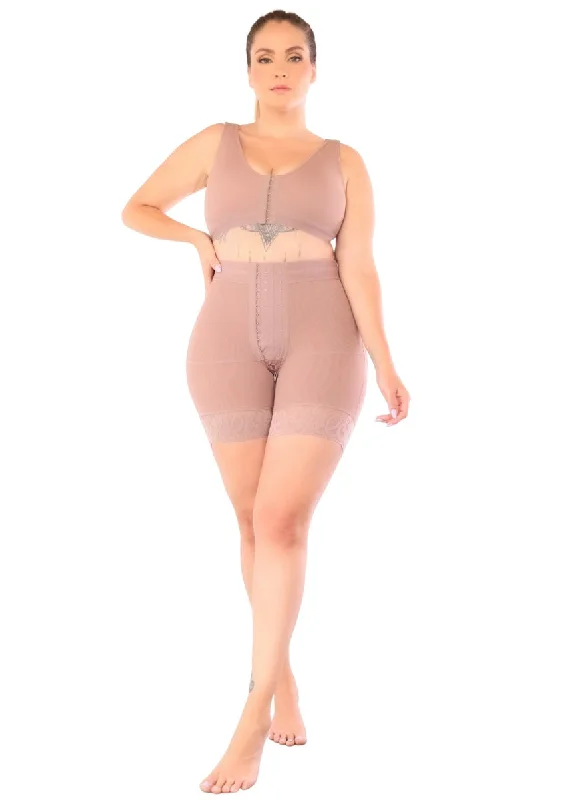 Shapers with firm control for maximum shaping effectMaximum Compression Booty Lifting Short (FAJA JESSIE) Shapers with firm control for maximum shaping effectMaximum Compression Booty Lifting Short (FAJA JESSIE)