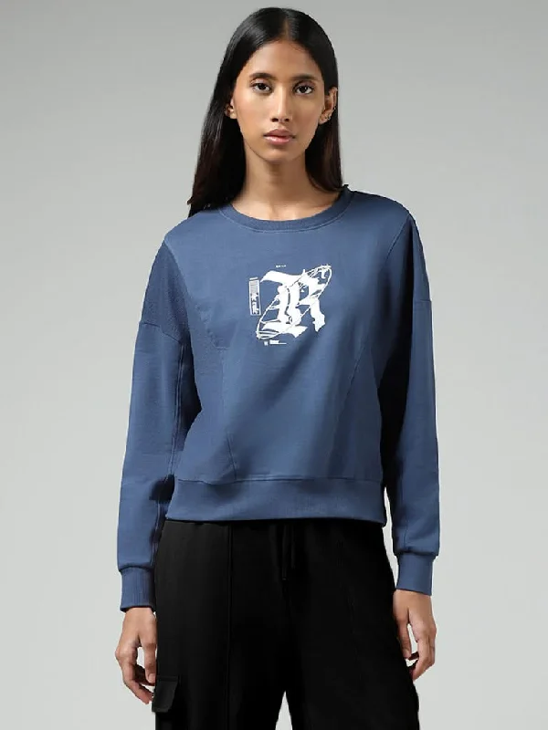 Women's elastic - waist lounge pants Acid - wash women jeans with a retro finish Studiofit Steel Blue Graphic Printed Cotton Blend Sweatshirt Women's elastic - waist lounge pants Acid - wash women jeans with a retro finish Studiofit Steel Blue Graphic Printed Cotton Blend Sweatshirt
