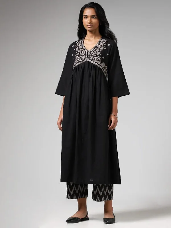 Women's polyester workout pants Button - fly women jeans with a traditional touch Utsa Black Paisley Floral Embroidered Cotton Gathered Kurta Women's polyester workout pants Button - fly women jeans with a traditional touch Utsa Black Paisley Floral Embroidered Cotton Gathered Kurta