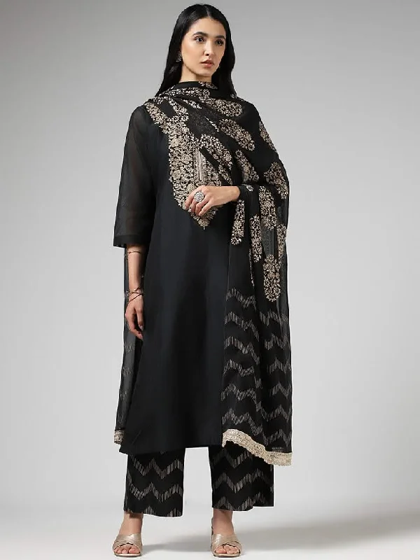 Women's pants for garden parties Colored women jeans in vibrant hues like red and yellow Vark Zari Embroidered Yoke Black Kurta with Palazzos & Dupatta Women's pants for garden parties Colored women jeans in vibrant hues like red and yellow Vark Zari Embroidered Yoke Black Kurta with Palazzos & Dupatta