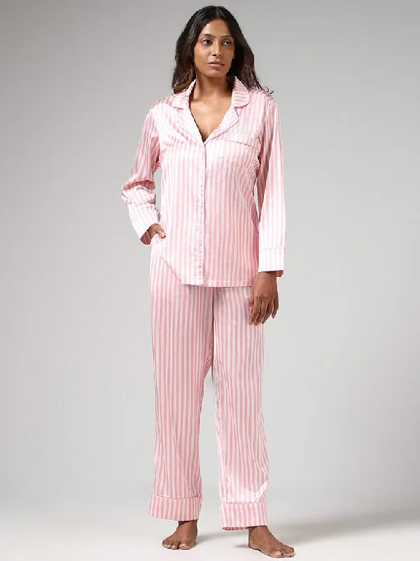 Women's pants for cocktail parties Distressed women jeans for a trendy and edgy look Wunderlove Light Pink Candy Striped Satin Shirt & Pyjamas Set Women's pants for cocktail parties Distressed women jeans for a trendy and edgy look Wunderlove Light Pink Candy Striped Satin Shirt & Pyjamas Set