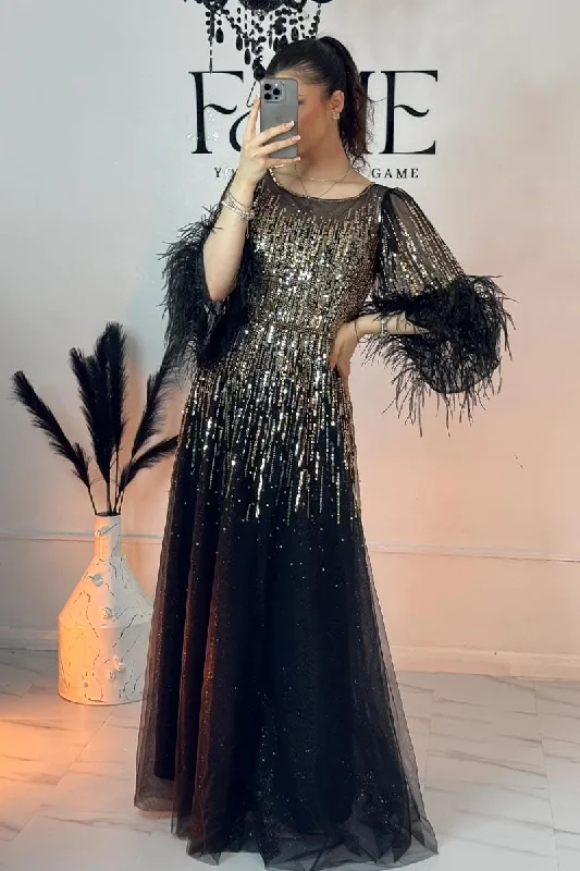 Maxi dresses with tassel accents for a fun and lively touchEvening Poem Sequin Feather Maxi Dress Maxi dresses with tassel accents for a fun and lively touchEvening Poem Sequin Feather Maxi Dress