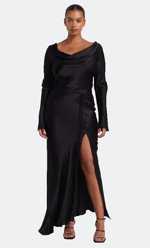 Maxi dresses with a gathered skirt for a voluminous and dramatic effectMOON DANCE LONG SLEEVE COWL DRESS - BLACK Maxi dresses with a gathered skirt for a voluminous and dramatic effectMOON DANCE LONG SLEEVE COWL DRESS - BLACK