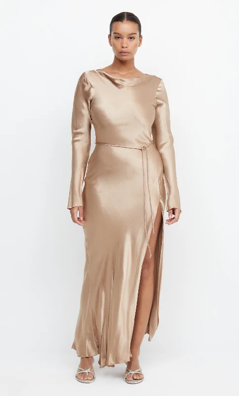 Maxi dresses with bow accents at the waist for a sweet appearanceMOON DANCE LONG SLEEVE MAXI DRESS - GOLDEN Maxi dresses with bow accents at the waist for a sweet appearanceMOON DANCE LONG SLEEVE MAXI DRESS - GOLDEN