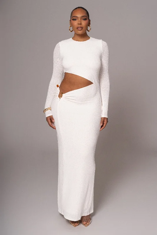 Maxi dresses with balloon sleeves for a vintage - inspired styleWhite Summer Romance Cutout Dress Maxi dresses with balloon sleeves for a vintage - inspired styleWhite Summer Romance Cutout Dress