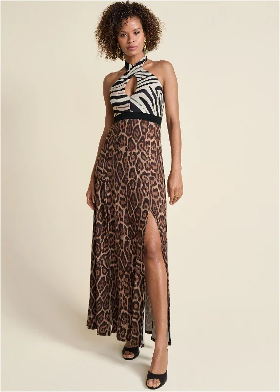Maxi dresses with a keyhole back for a sexy detailCross-Neck Printed Dress - Black Multi Maxi dresses with a keyhole back for a sexy detailCross-Neck Printed Dress - Black Multi