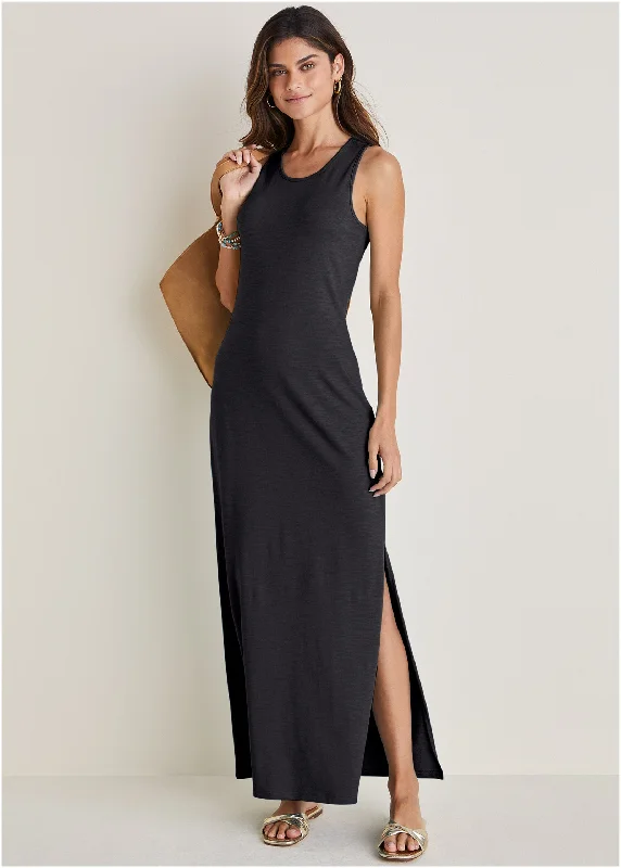 Printed maxi dresses with abstract patterns for an artistic lookTank Maxi Dress - Black
