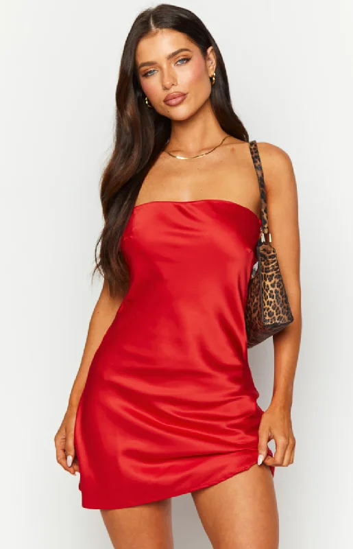 Mini dresses with side slits for a sexy appealEllie Red Strapless Mini Dress