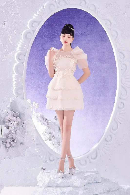 Mini dresses with high - low hems for a modern twistRuolan Layered Puffy Sleeved Organza Mini Dress Mini dresses with high - low hems for a modern twistRuolan Layered Puffy Sleeved Organza Mini Dress
